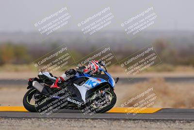 media/Sep-11-2022-SoCal Trackdays (Sun) [[81b7e951af]]/Turn 7 (1145am)/